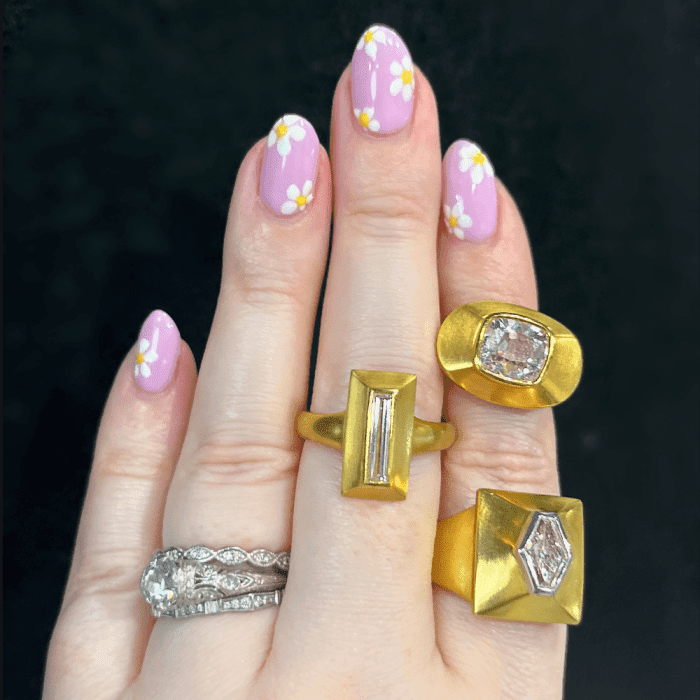 Incredible 22k Fairmined gold diamond rings by LFR Studios. Such stunning chunky engagement rings!