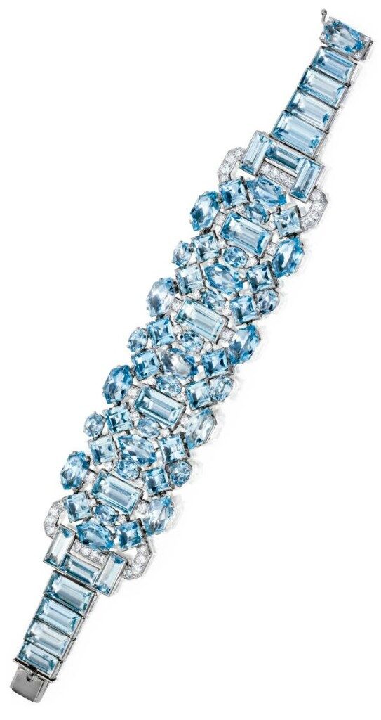 Art Deco aquamarine and diamond bracelet by Cartier, circa 1930. Via Diamonds in the Library.